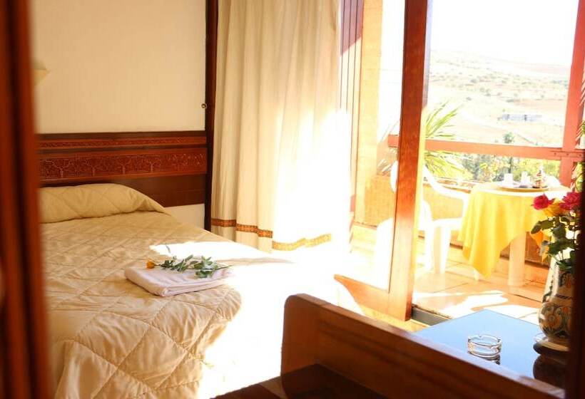 فندق Sidi Harazem