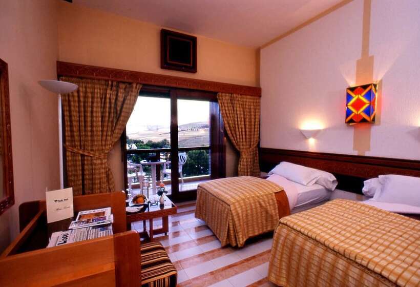 فندق Sidi Harazem