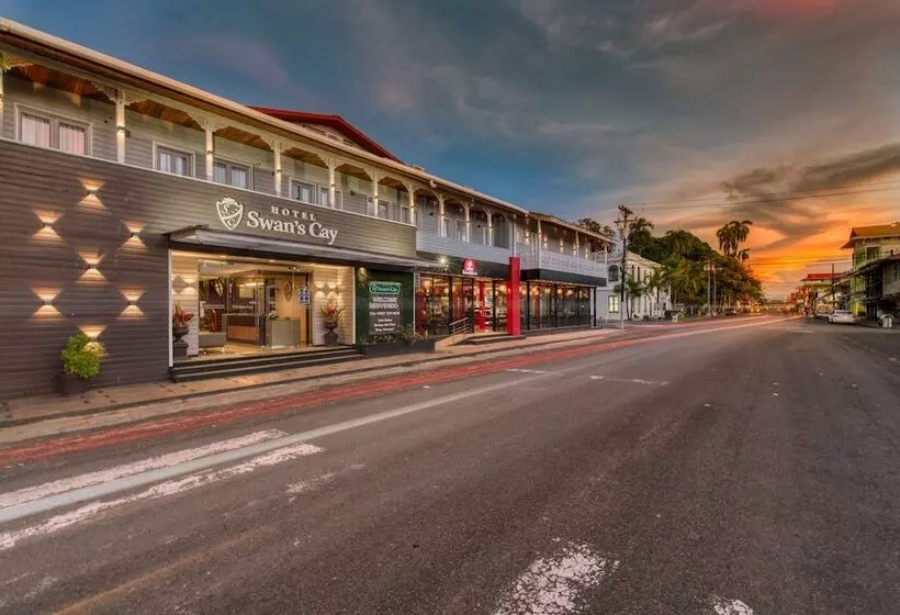 هتل Swan S Cay