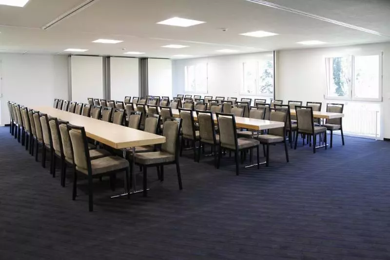 Отель Swiss Heidi