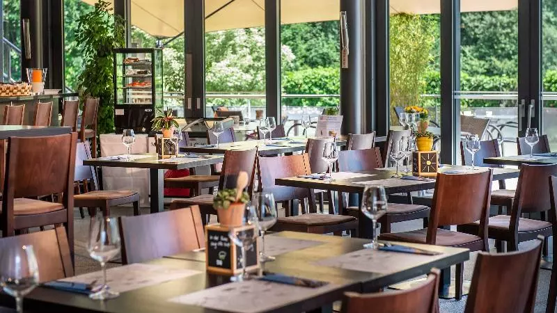 Отель Swiss Heidi