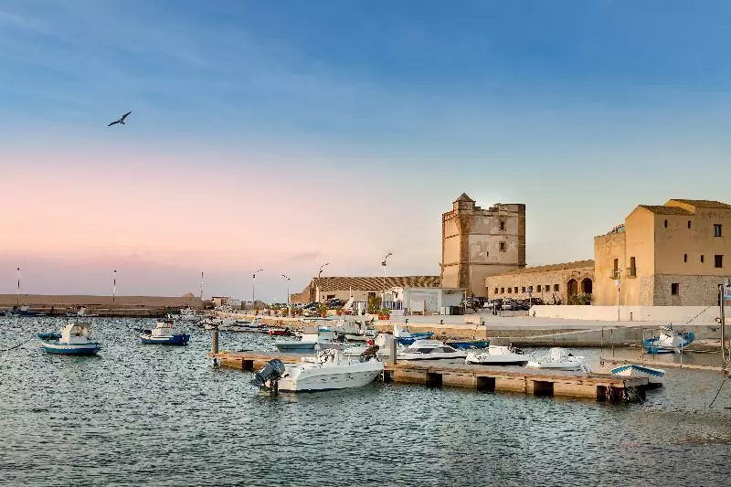 호텔 La Tonnara Di Bonagia Resort