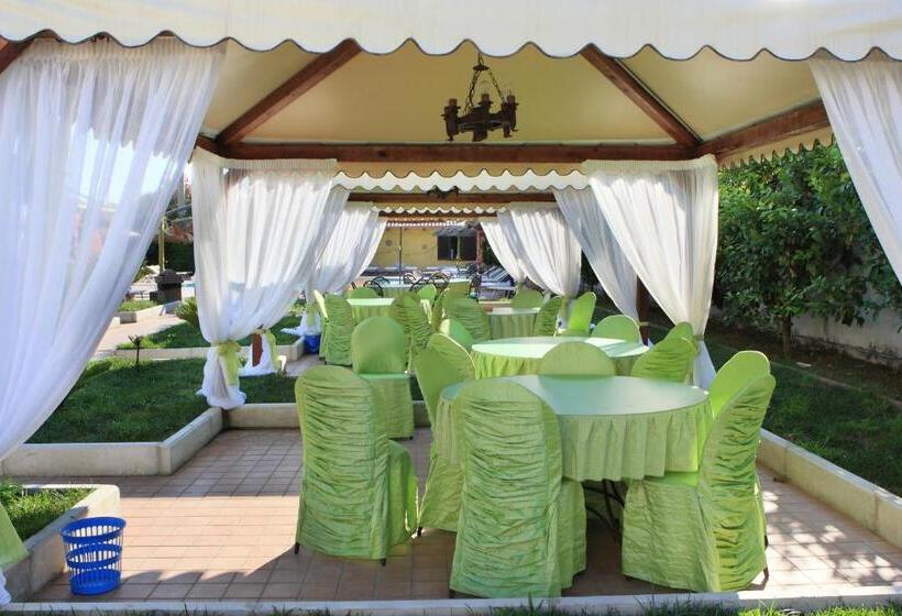 בית מלון כפרי Venus Park