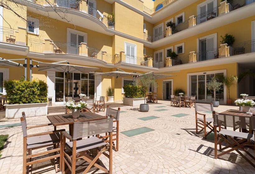 Victoria Palace Hotel & Zen Wellness