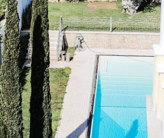 Victoria Palace Hotel & Zen Wellness