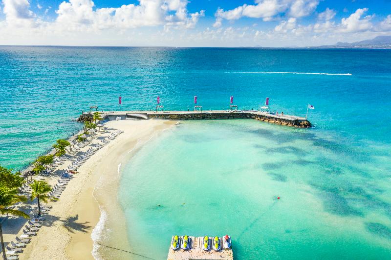 Mahogany Hotel Residence & Spa