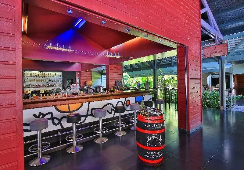 Mahogany Hotel Residence & Spa