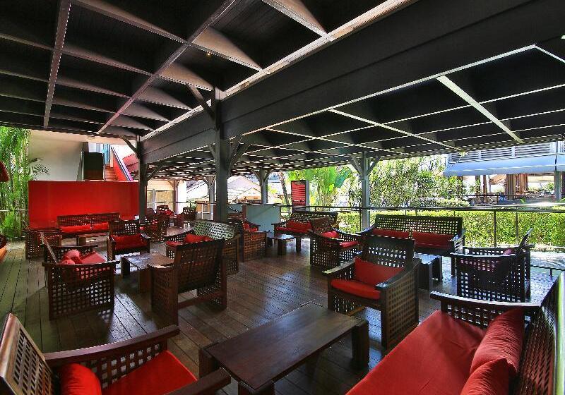 Mahogany Hotel Residence & Spa