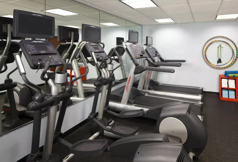 Pennyweight Hotel Boston, Curio Collection By Hilton