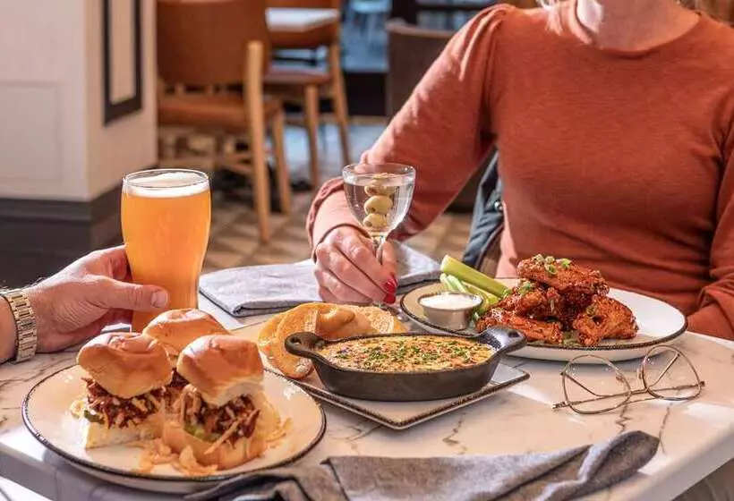 Pennyweight Hotel Boston, Curio Collection By Hilton