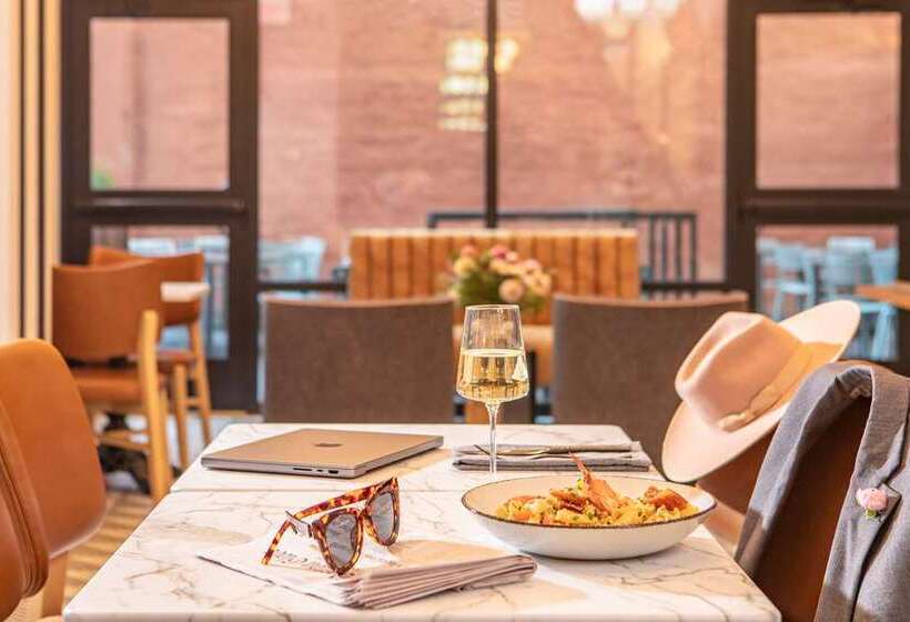 Pennyweight Hotel Boston, Curio Collection By Hilton