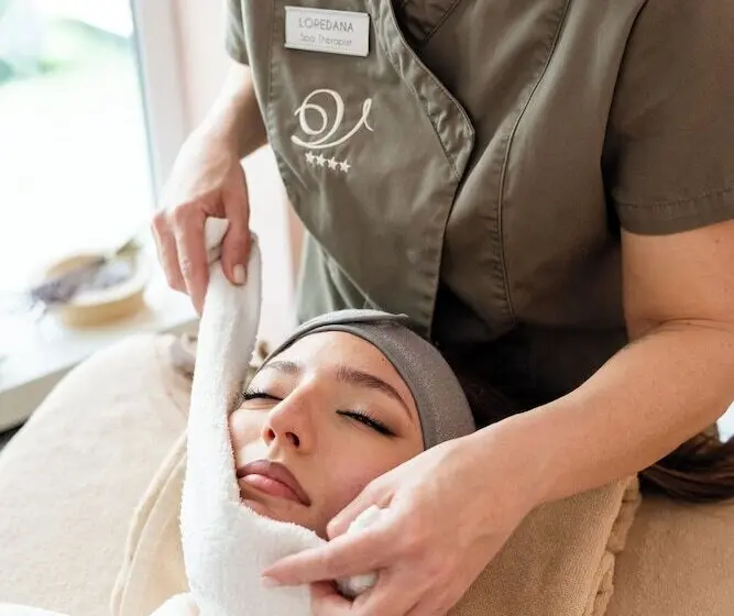 Victoria Palace Hotel & Zen Wellness