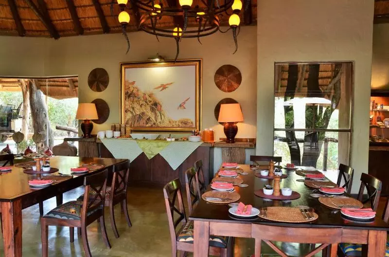 Hotelli Motswiri Private Safari Lodge