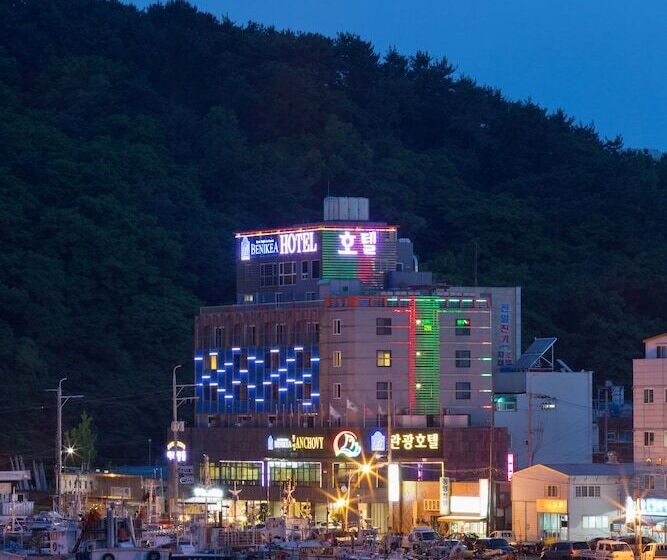 ホテル Tongyeong Anchovy Tourist