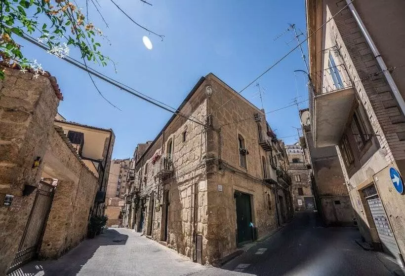 تختخواب و صبحانه Bianko Ecochic