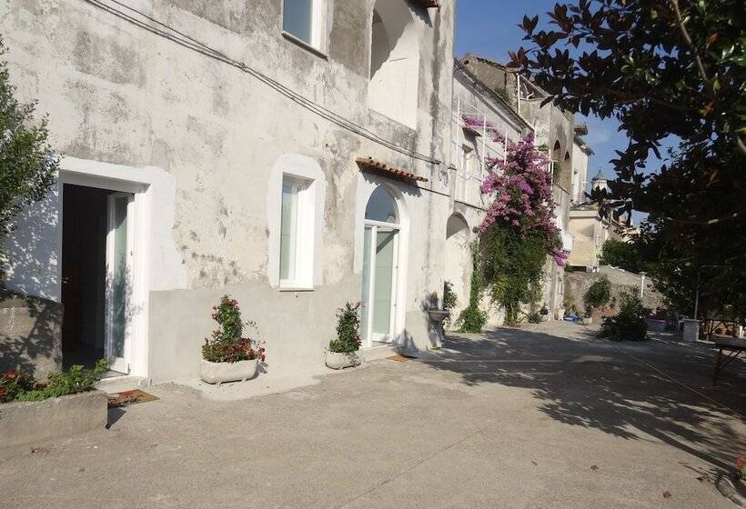 مبيت وإفطار Casa Niná