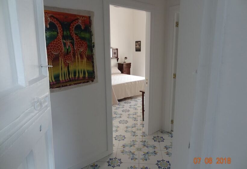 مبيت وإفطار Casa Niná