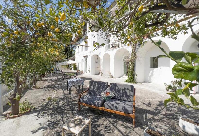 مبيت وإفطار Casa Niná