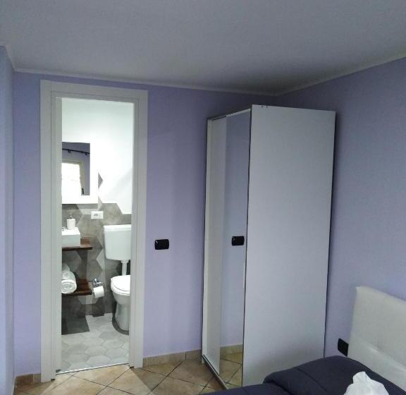 تختخواب و صبحانه La Mariposa De La Reina