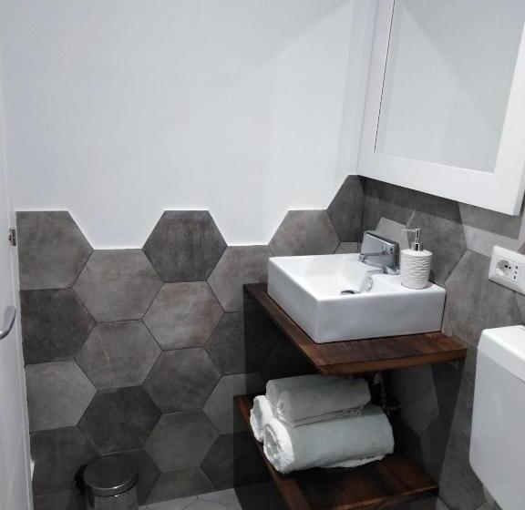 تختخواب و صبحانه La Mariposa De La Reina