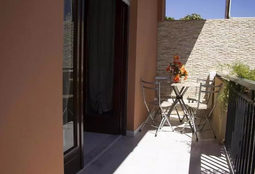 تختخواب و صبحانه Terra Di Sole