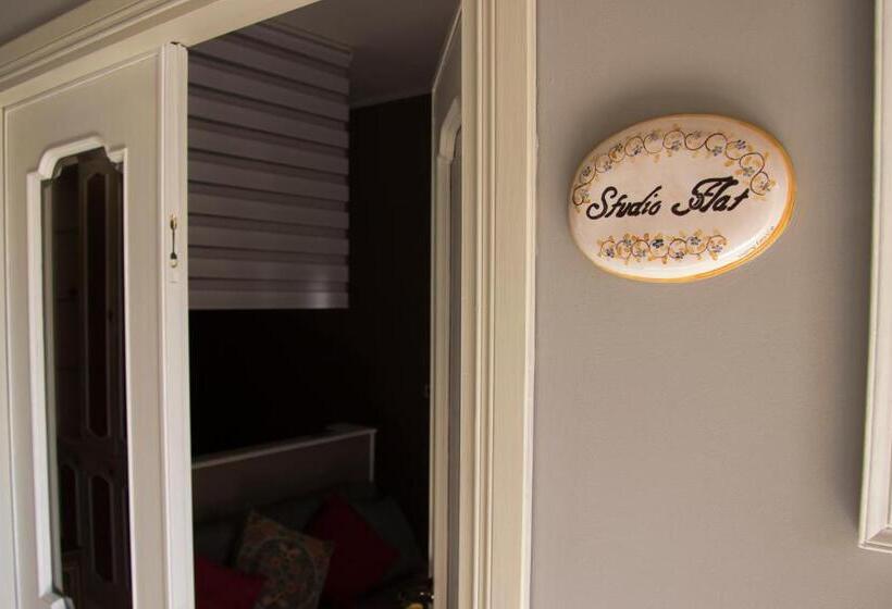 تختخواب و صبحانه Terra Di Sole