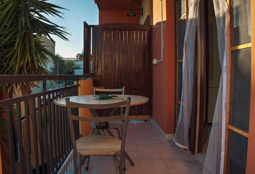 تختخواب و صبحانه Terra Di Sole