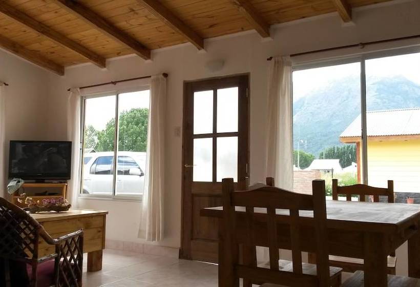 Cabanas Valle Del Pirque