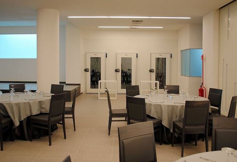 פונדק La Tavernetta