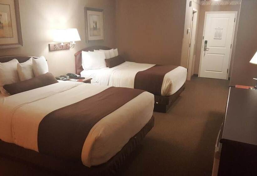 בית מלון כפרי Heartland Inn & Suites, Surestay Collection By Best Western