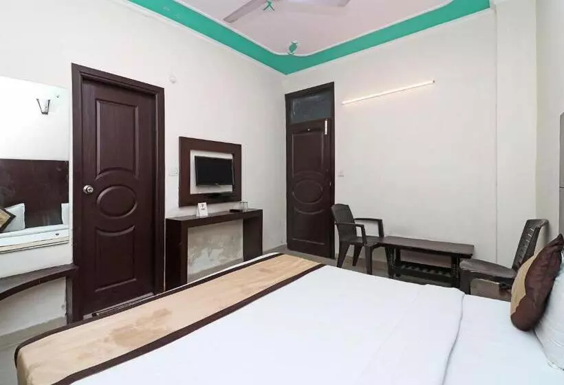 هتل L Aura Palace Deluxe