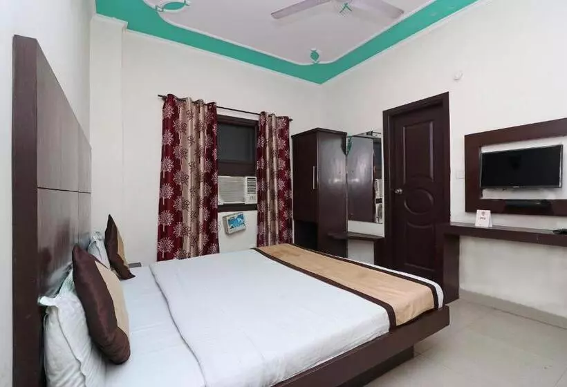 هتل L Aura Palace Deluxe