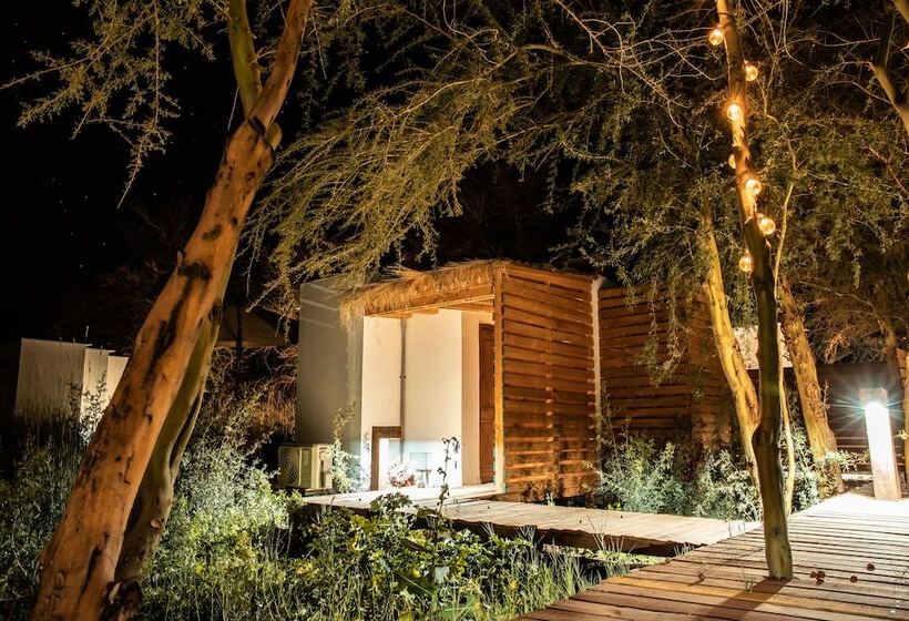 בית מלון כפרי Lodge Quelana