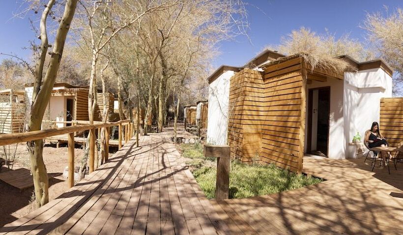 בית מלון כפרי Lodge Quelana