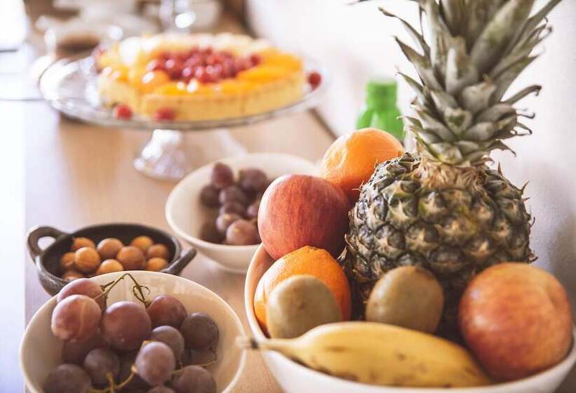 בית מלון כפרי Lodge Quelana