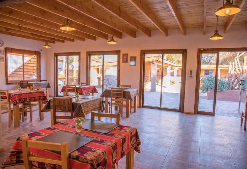 בית מלון כפרי Lodge Quelana