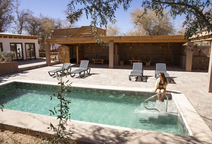 בית מלון כפרי Lodge Quelana