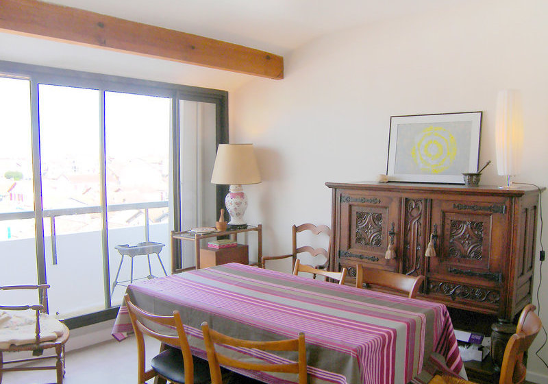 Отель Residence Eskualduna