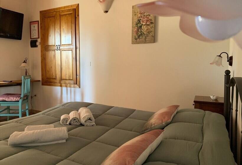 בית מלון כפרי Agriturismo Millefiori