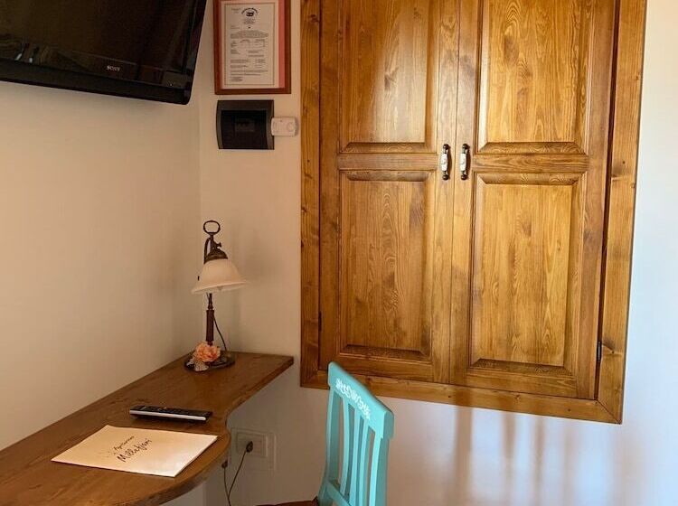 בית מלון כפרי Agriturismo Millefiori