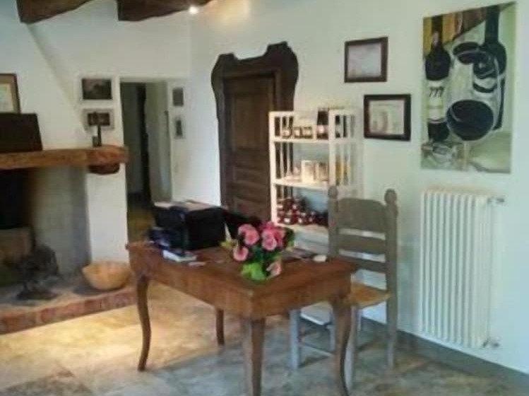 فندق ريفى Agriturismo Morattina