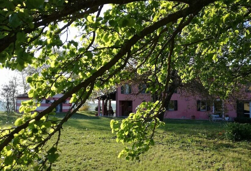فندق ريفى Agriturismo Morattina