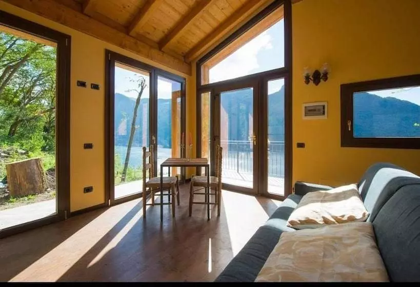 田舎風ホテル Baita La Morena Agriturismo