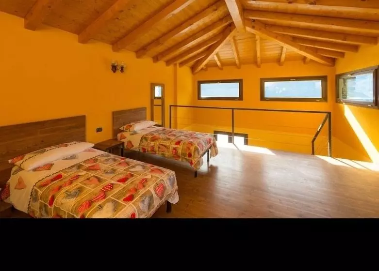 田舎風ホテル Baita La Morena Agriturismo