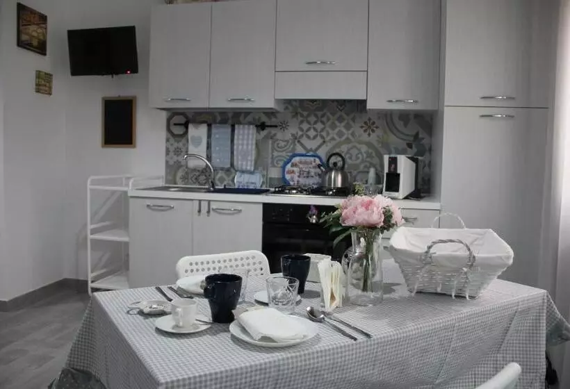 پانسیون Dimora Fraula Guest House