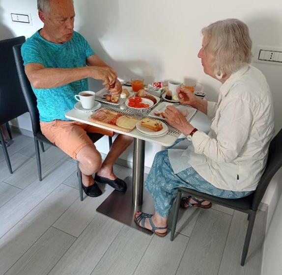 Пансион Dreams Tropea Mare Parking Private