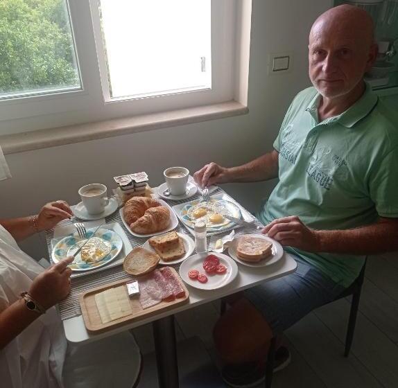 Пансион Dreams Tropea Mare Parking Private