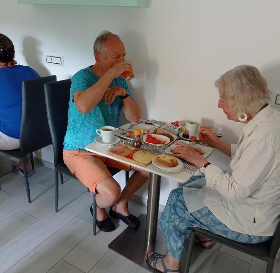 Пансион Dreams Tropea Mare Parking Private