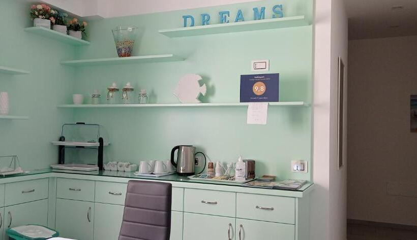 Пансион Dreams Tropea Mare Parking Private