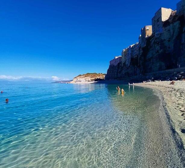 Пансион Dreams Tropea Mare Parking Private